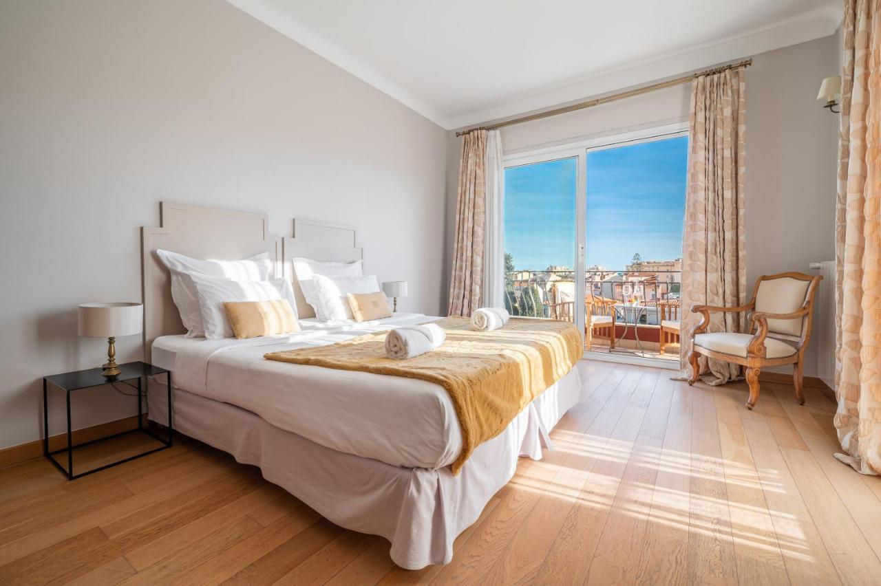 La Fabrique A Poupees - Chambres Et Appartements De Charme Au Coeur De Ментона Экстерьер фото